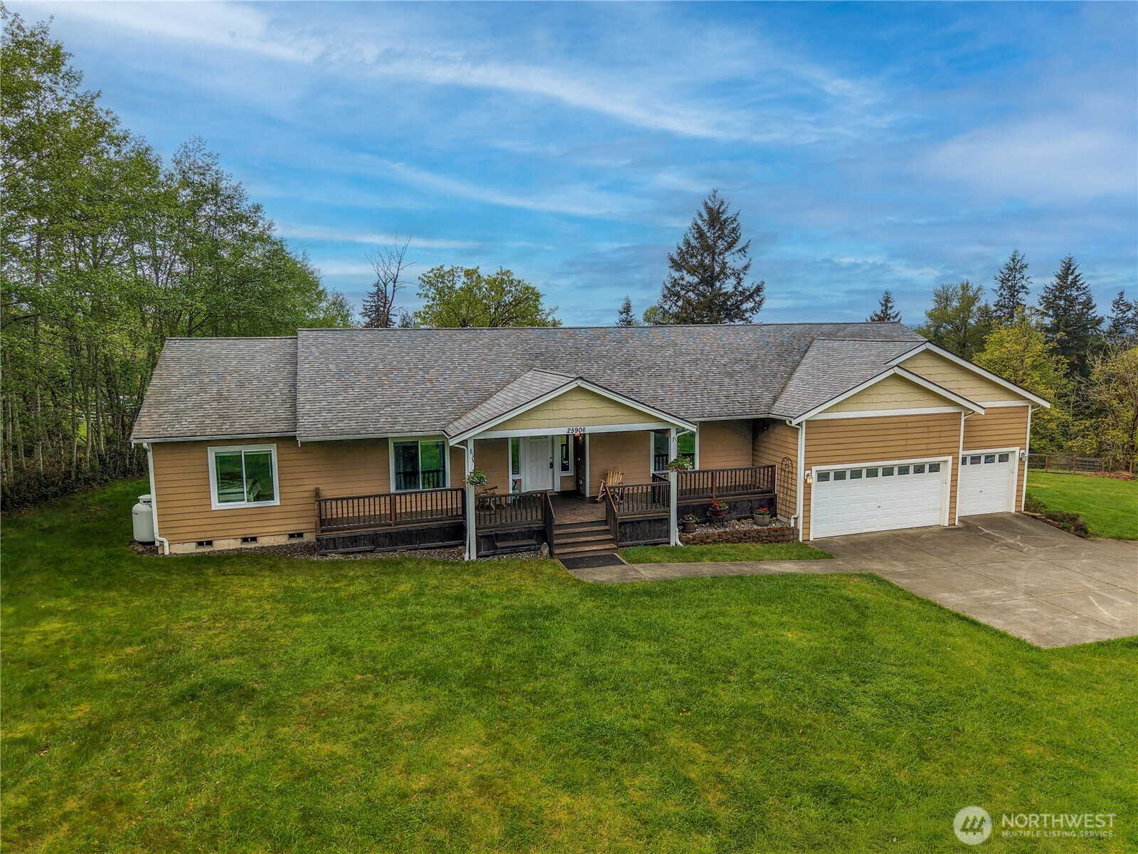 25906 272nd Avenue SE, Ravensdale, WA 98051