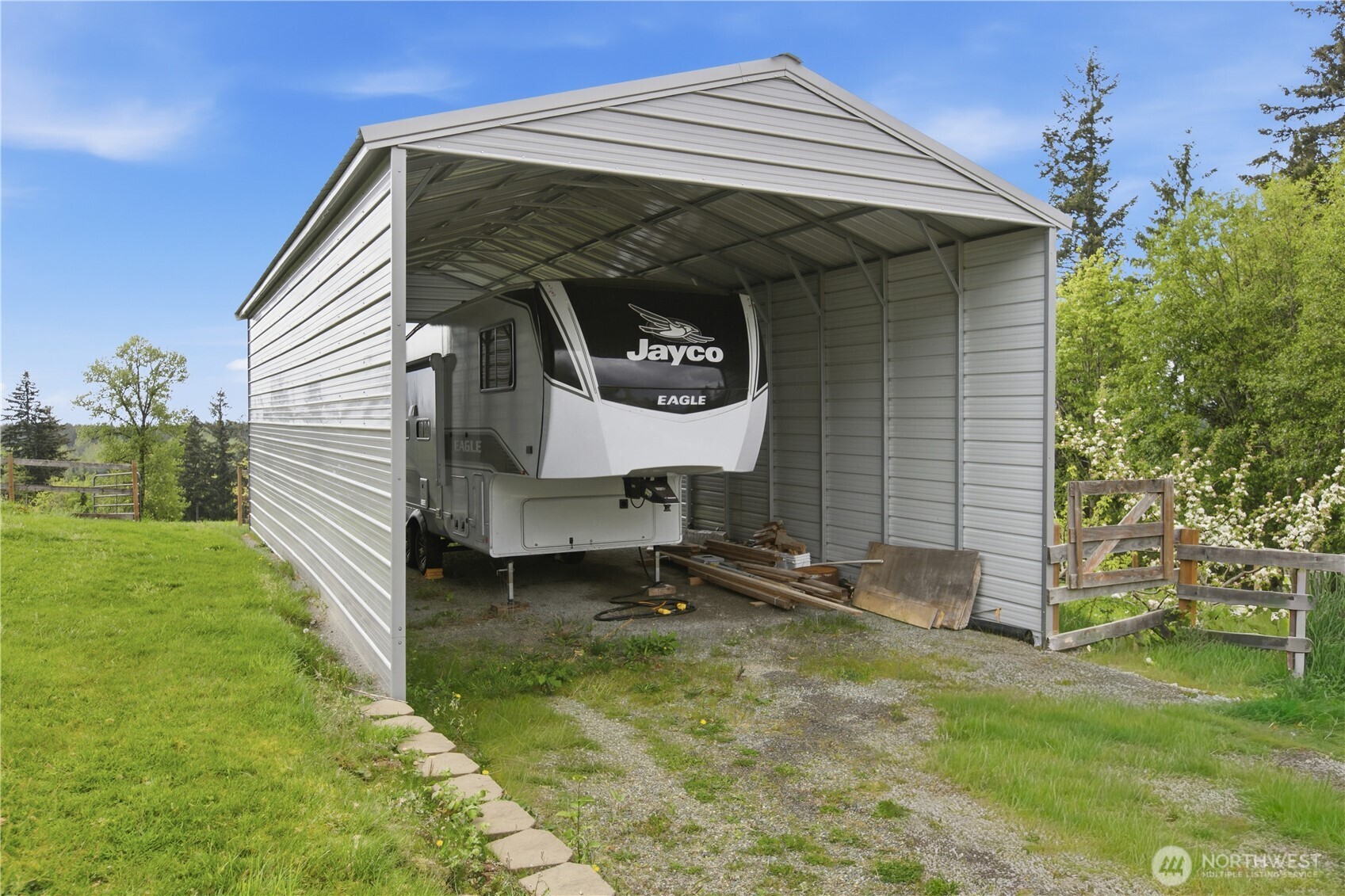 25906 272nd Avenue SE, Ravensdale, WA 98051