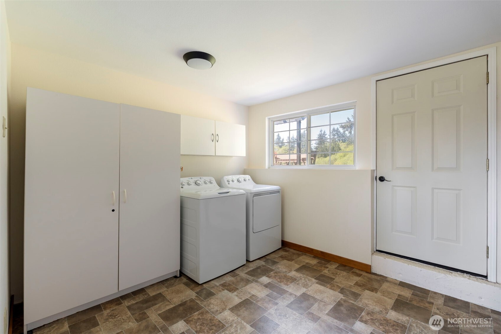 124 Gunnell Road , Winlock, WA 98596