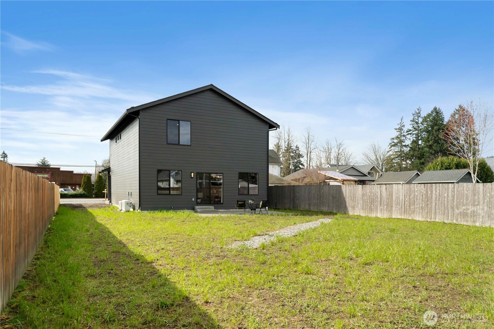 528 Harman Way S, Orting, WA 98360