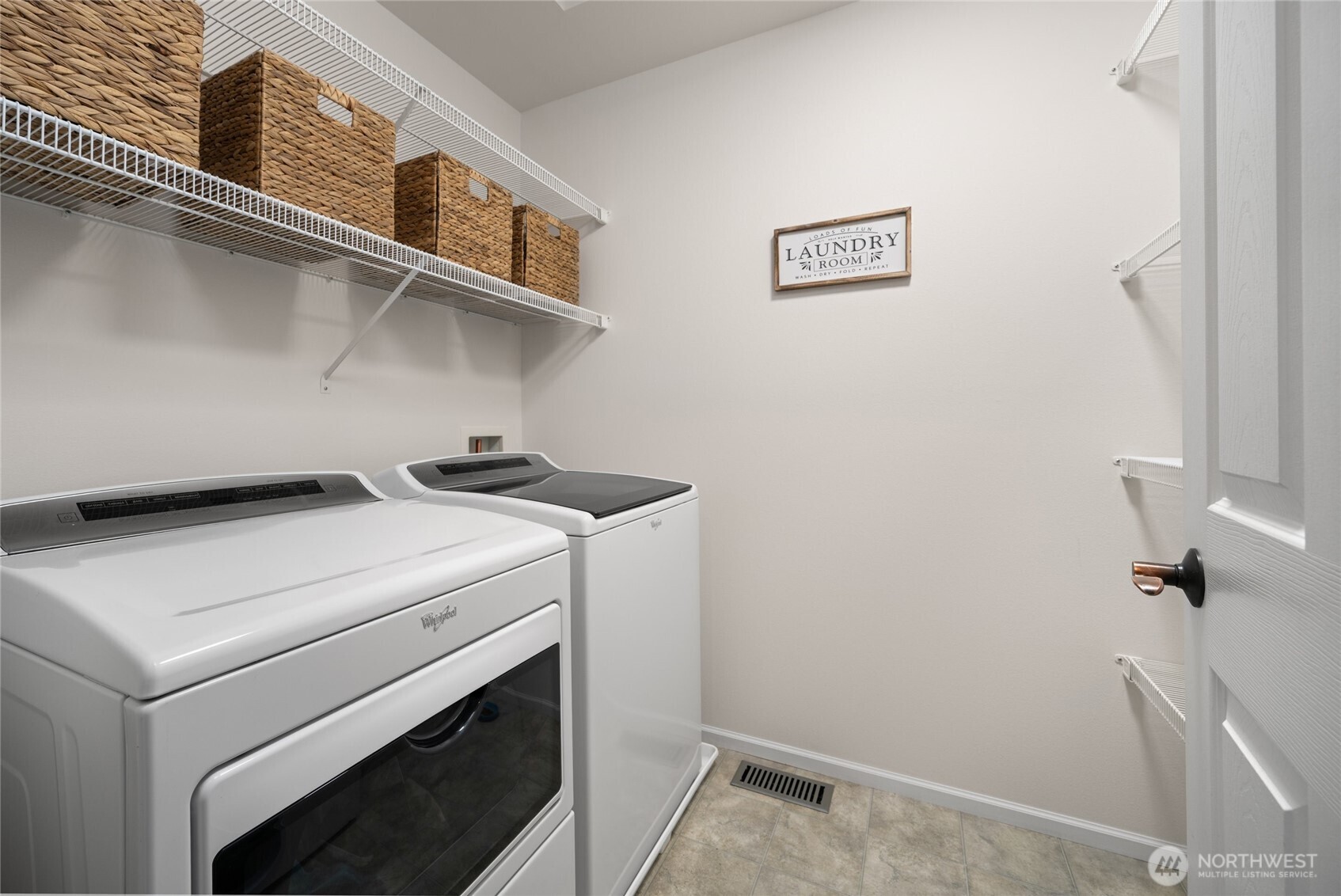 3617 Portage Lane , Anacortes, WA 98221-4401