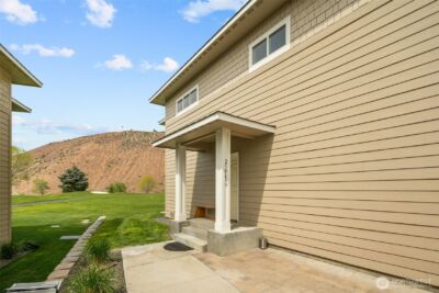 23063 Sunserra Loop NW, Quincy, WA 98848 - Photo 6