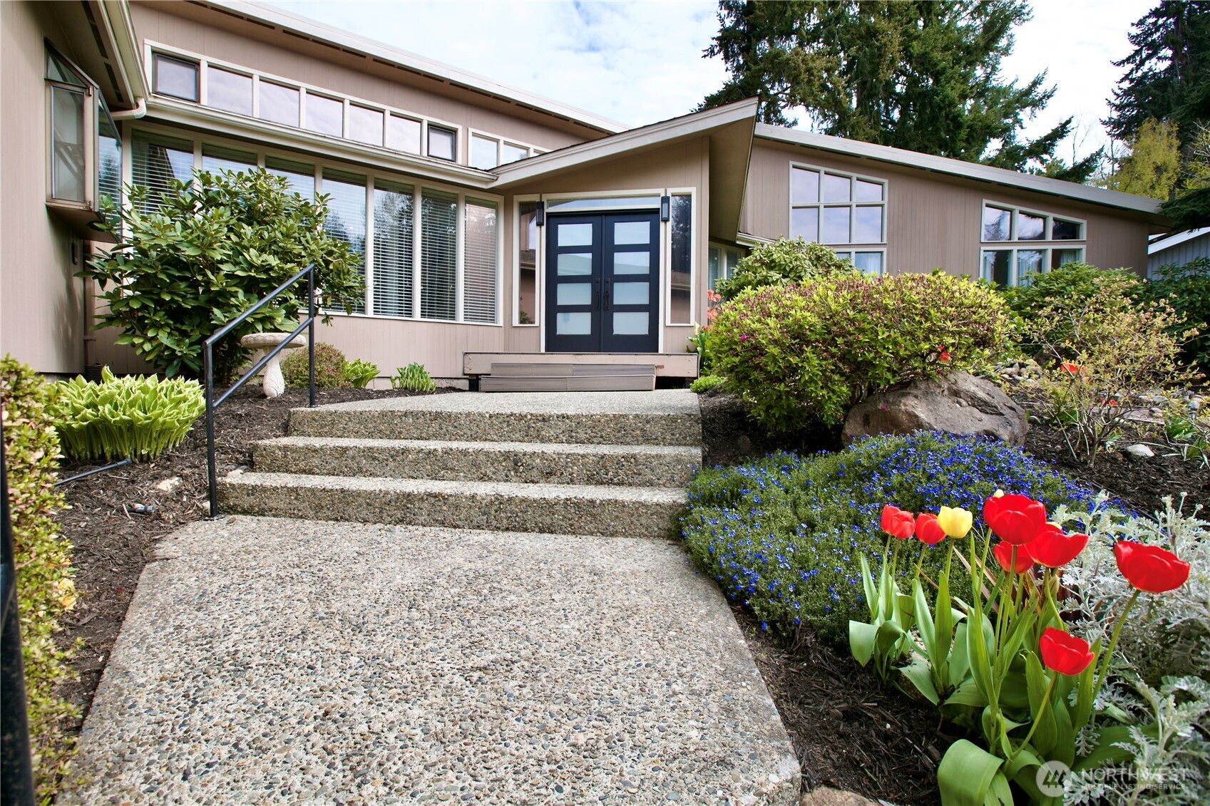 5911 150th Place SW, Edmonds, WA 98026