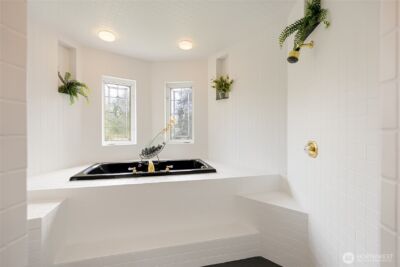 8480 Thompson Beach Road , Anacortes, WA 98221 - Photo 24
