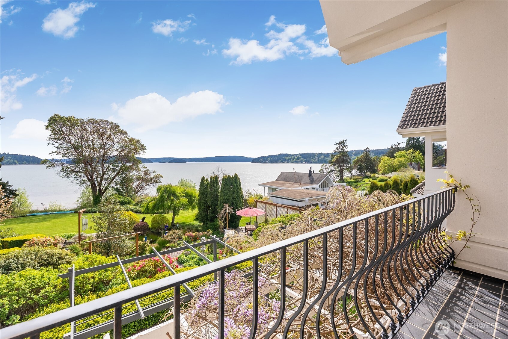 8480 Thompson Beach Road , Anacortes, WA 98221