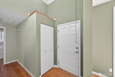 12228 Dayton Avenue N, Seattle, WA 98133 - Photo 11