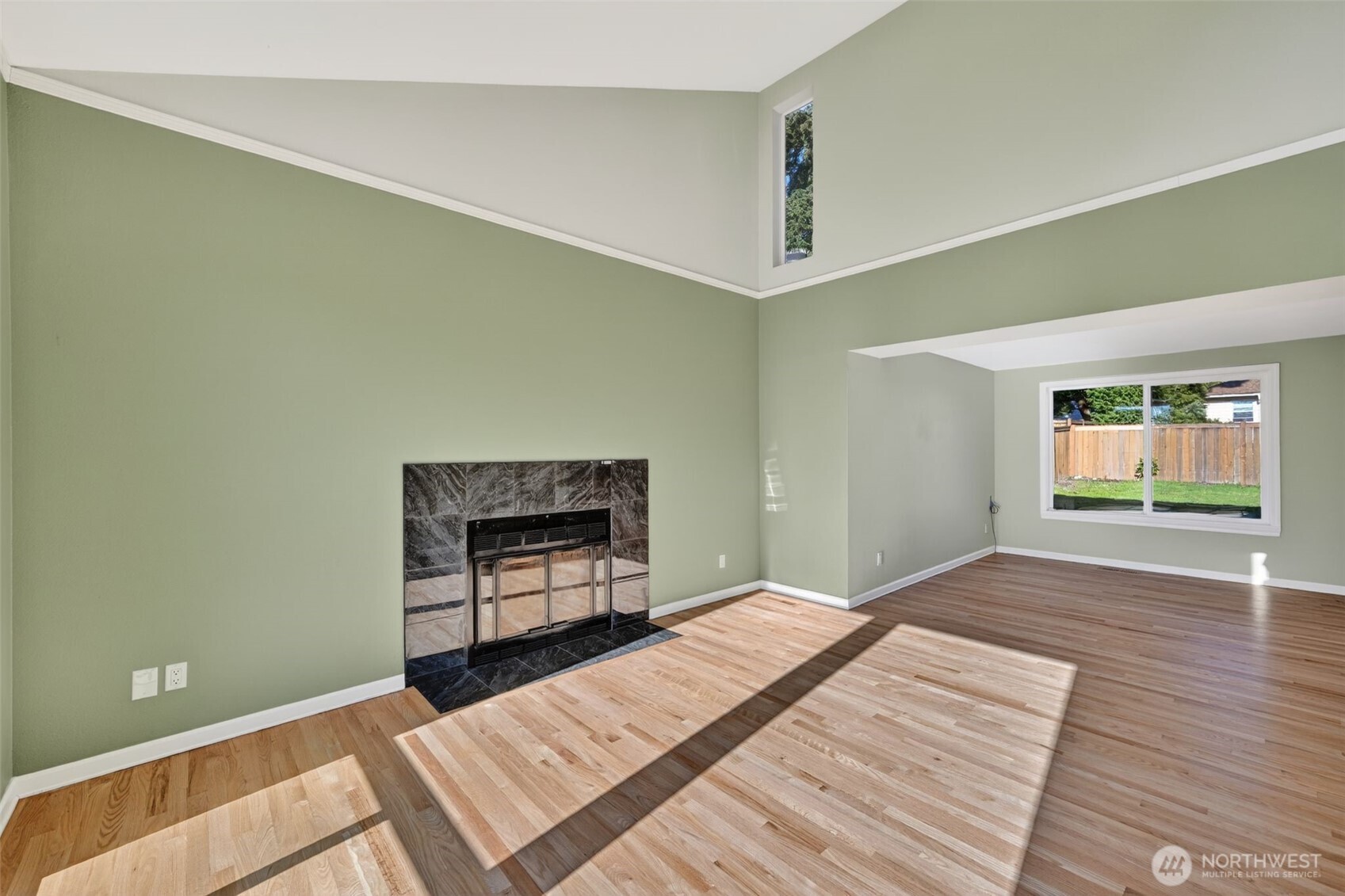 12228 Dayton Avenue N, Seattle, WA 98133