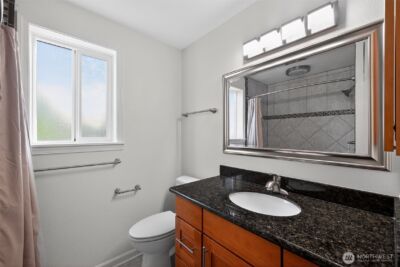 12228 Dayton Avenue N, Seattle, WA 98133 - Photo 25