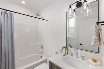 6233 Carleton Avenue S, Seattle, WA 98108 - Photo 35