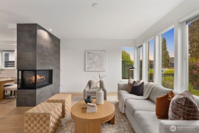 6233 Carleton Avenue S, Seattle, WA 98108 - Photo 3