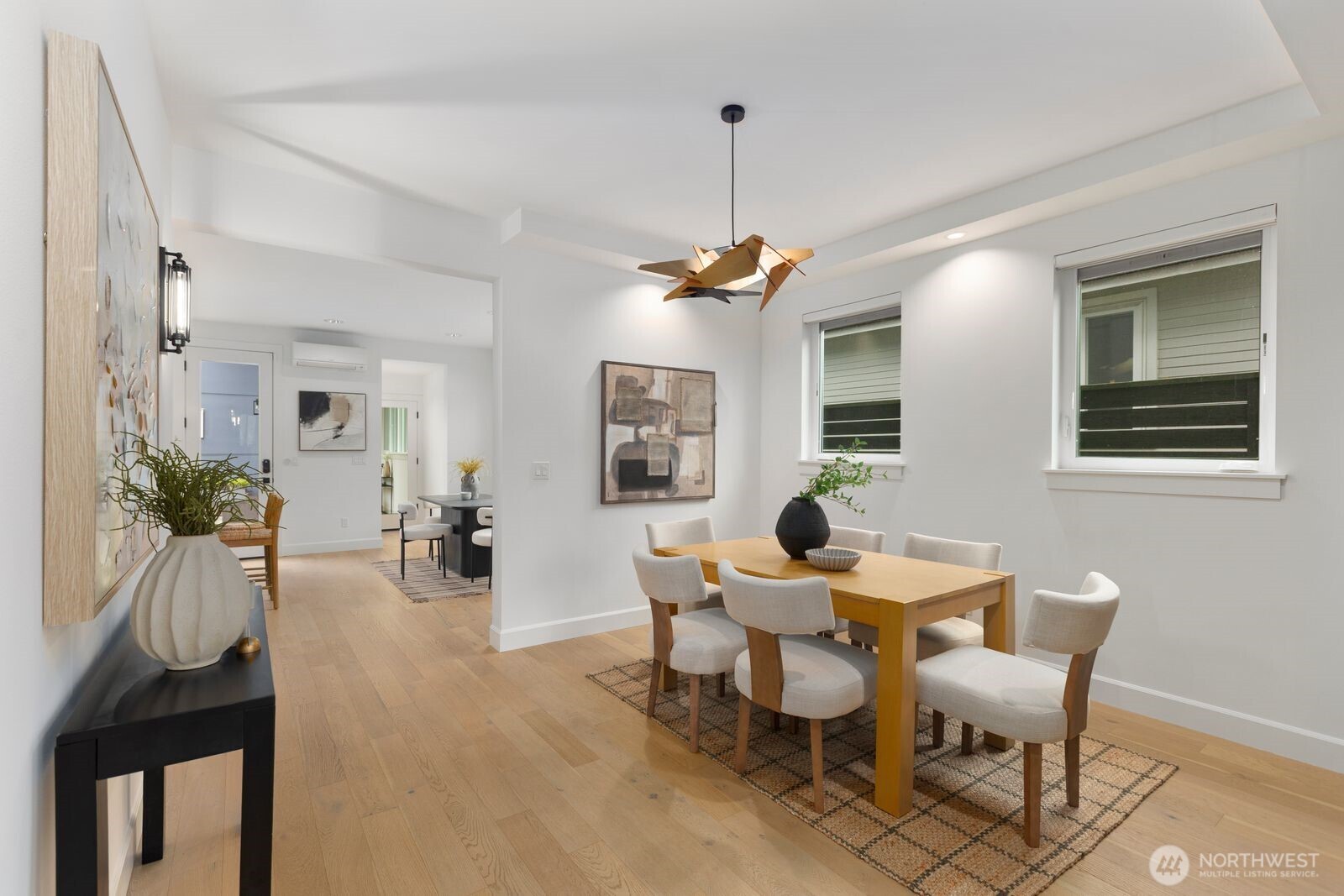 6233 Carleton Avenue S, Seattle, WA 98108