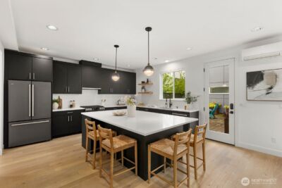 6233 Carleton Avenue S, Seattle, WA 98108 - Photo 11