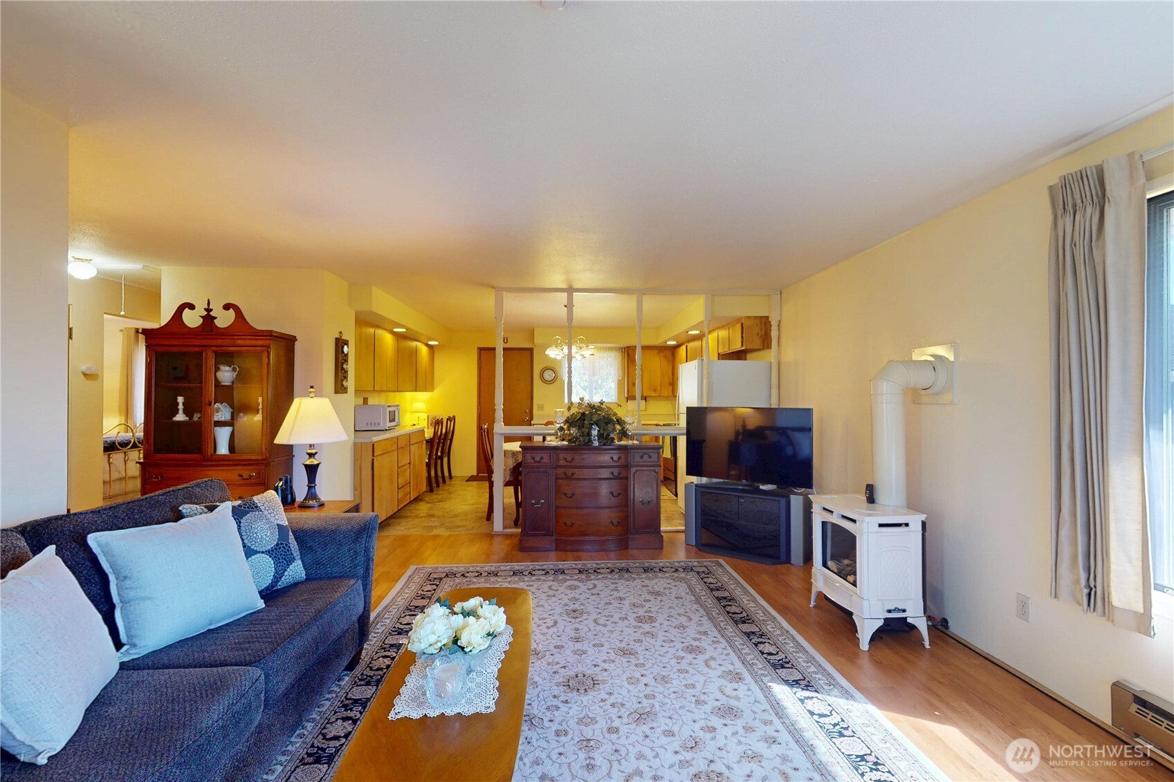 190 W Veterans Avenue , Westport, WA 98595