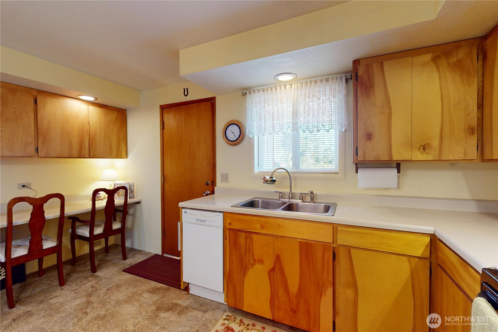 190 W Veterans Avenue , Westport, WA 98595