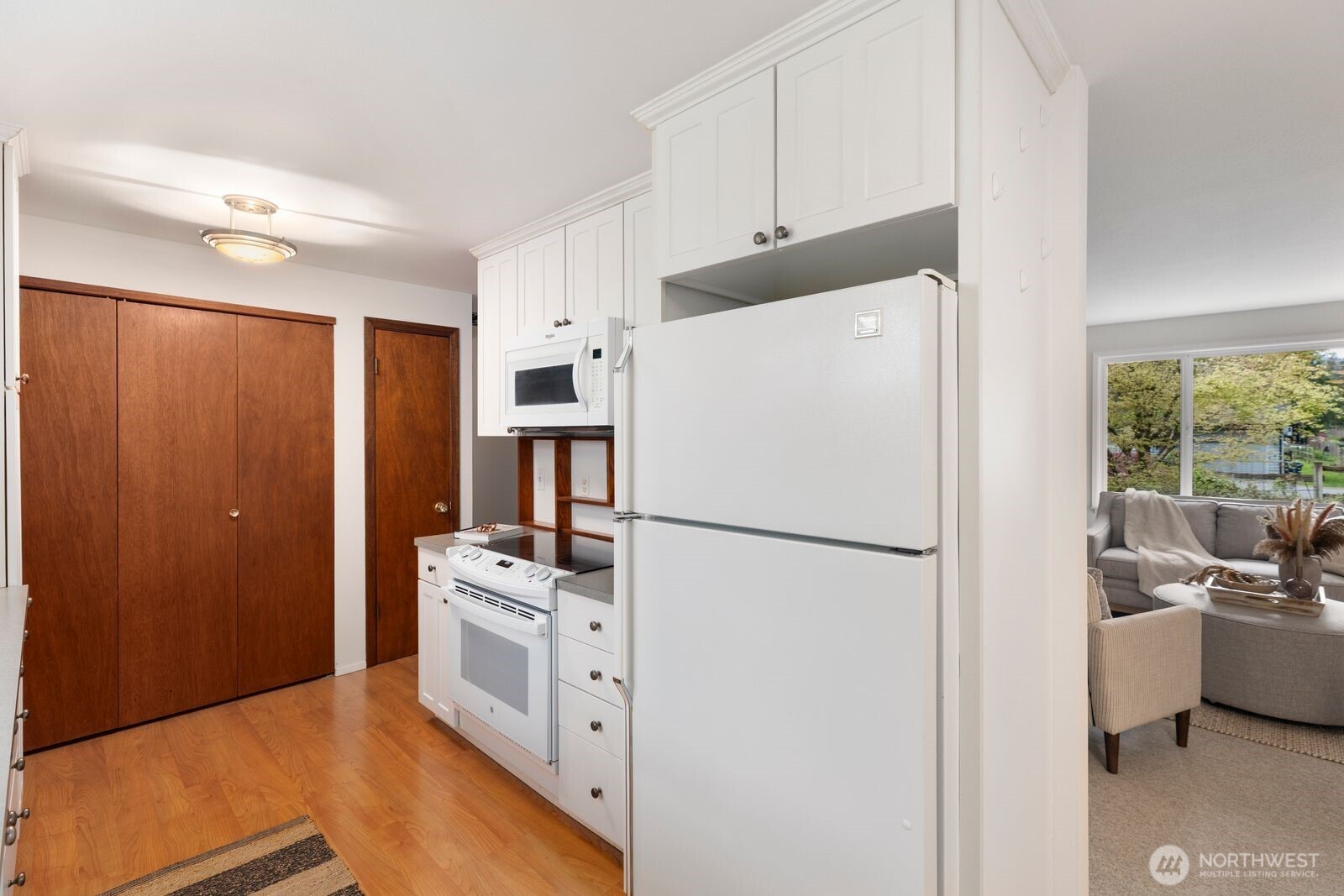 20621 SE 159th Street , Renton, WA 98059
