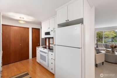 20621 SE 159th Street , Renton, WA 98059 - Photo 19