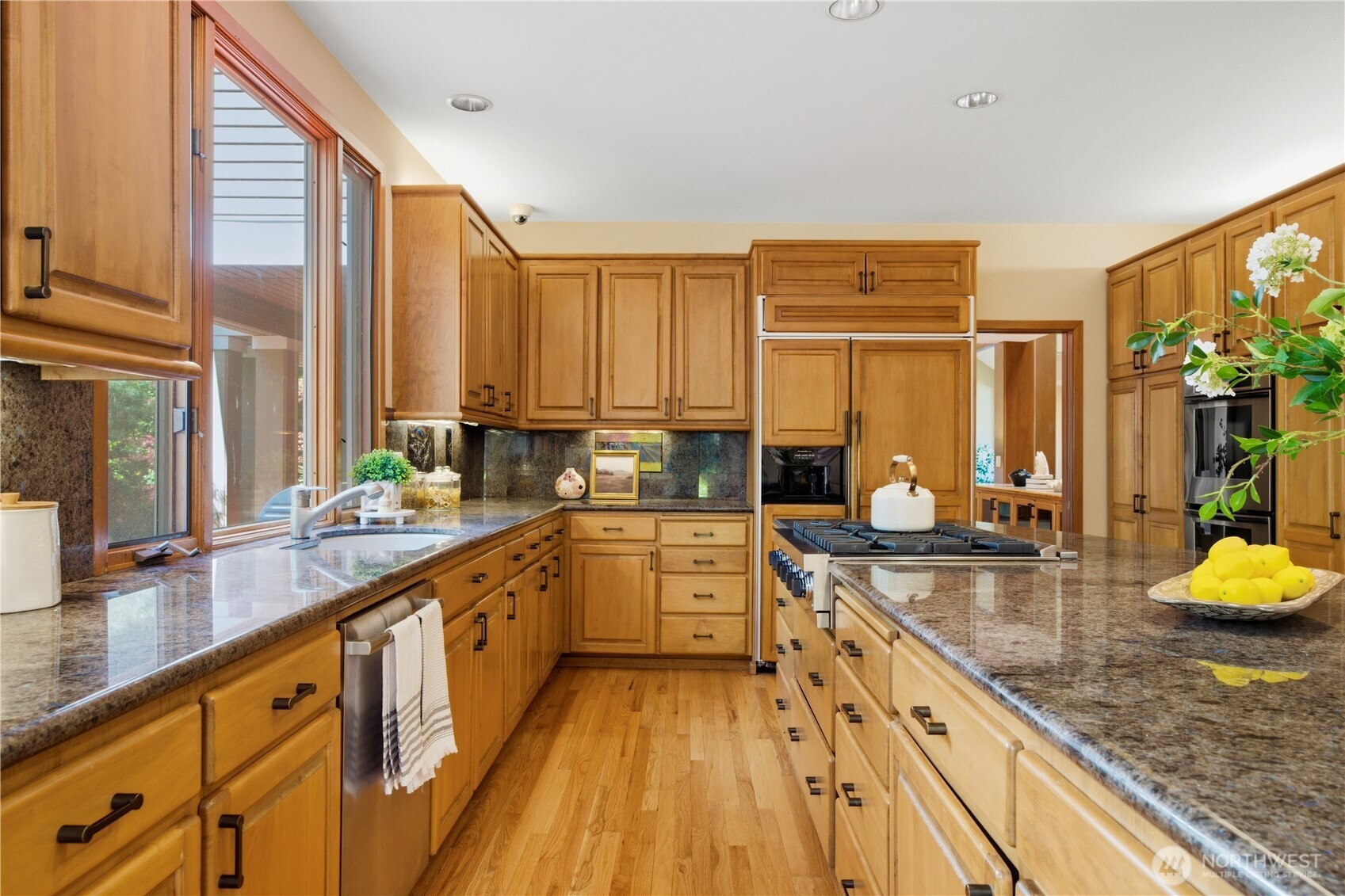 6265 160th Avenue SE, Bellevue, WA 98006