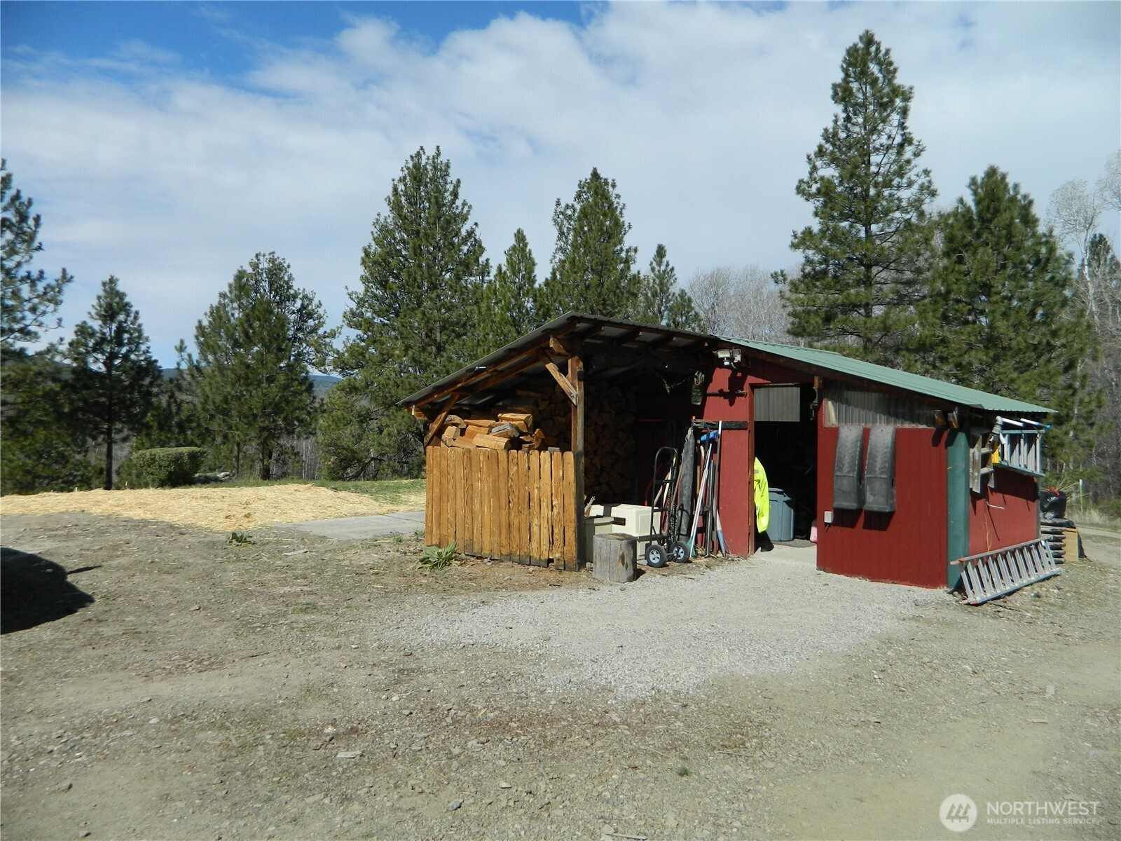 120 Sour Dough Creek Road , Tonasket, WA 98855
