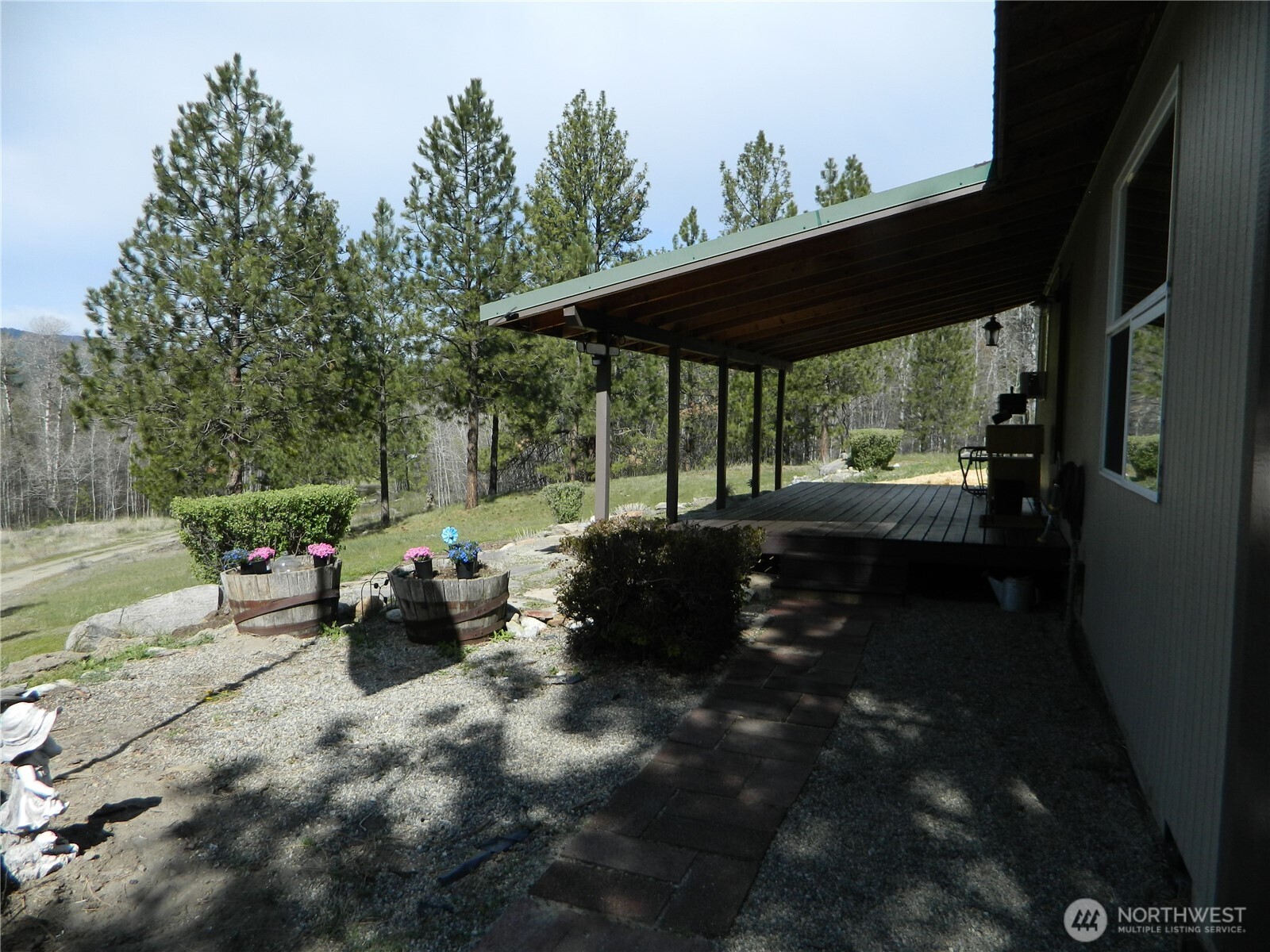 120 Sour Dough Creek Road , Tonasket, WA 98855