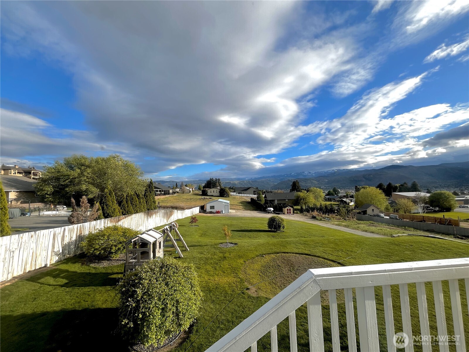 210 25th Street NE, East Wenatchee, WA 98802