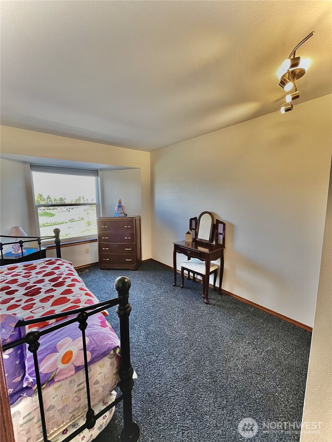 210 25th Street NE, East Wenatchee, WA 98802