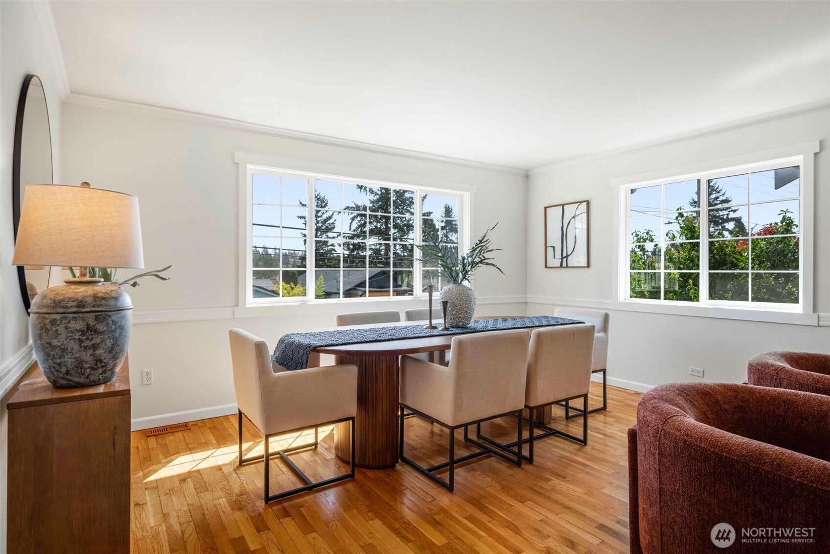 7021 20th Avenue NE, Seattle, WA 98115