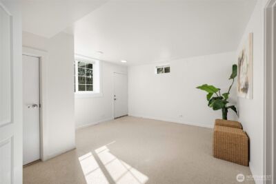 7021 20th Avenue NE, Seattle, WA 98115 - Photo 34