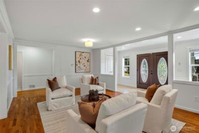 7021 20th Avenue NE, Seattle, WA 98115 - Photo 4