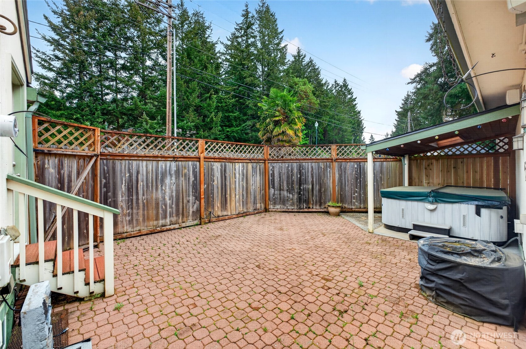 6201 75th Avenue Ct W, University Place, WA 98467