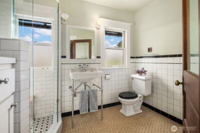 2519 31st Avenue S, Seattle, WA 98144 - Photo 20