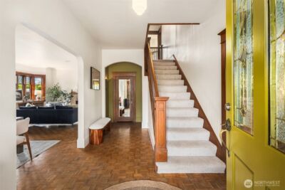 2519 31st Avenue S, Seattle, WA 98144 - Photo 2
