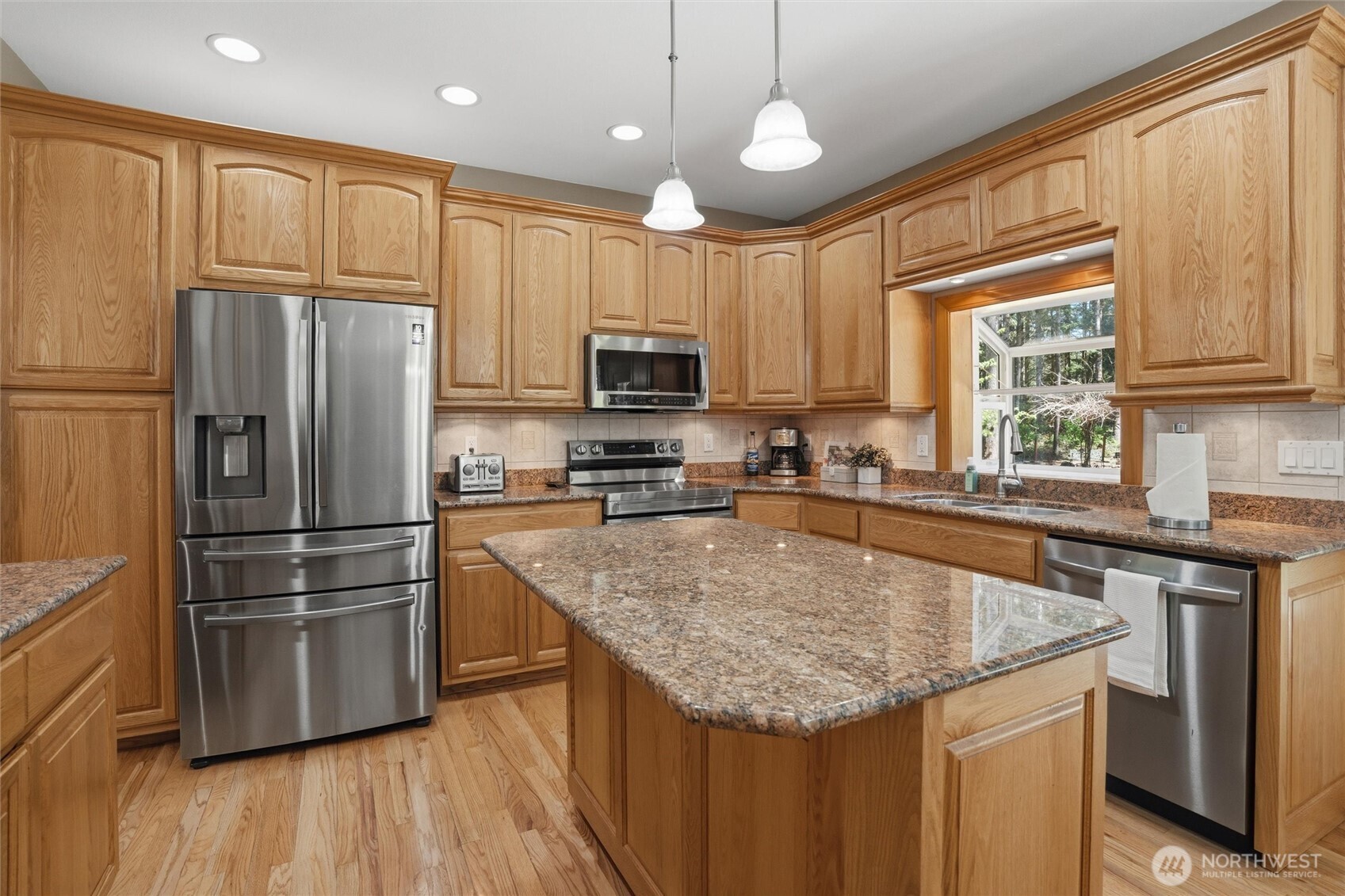 3630 SW Huckleberry Road , Port Orchard, WA 98367
