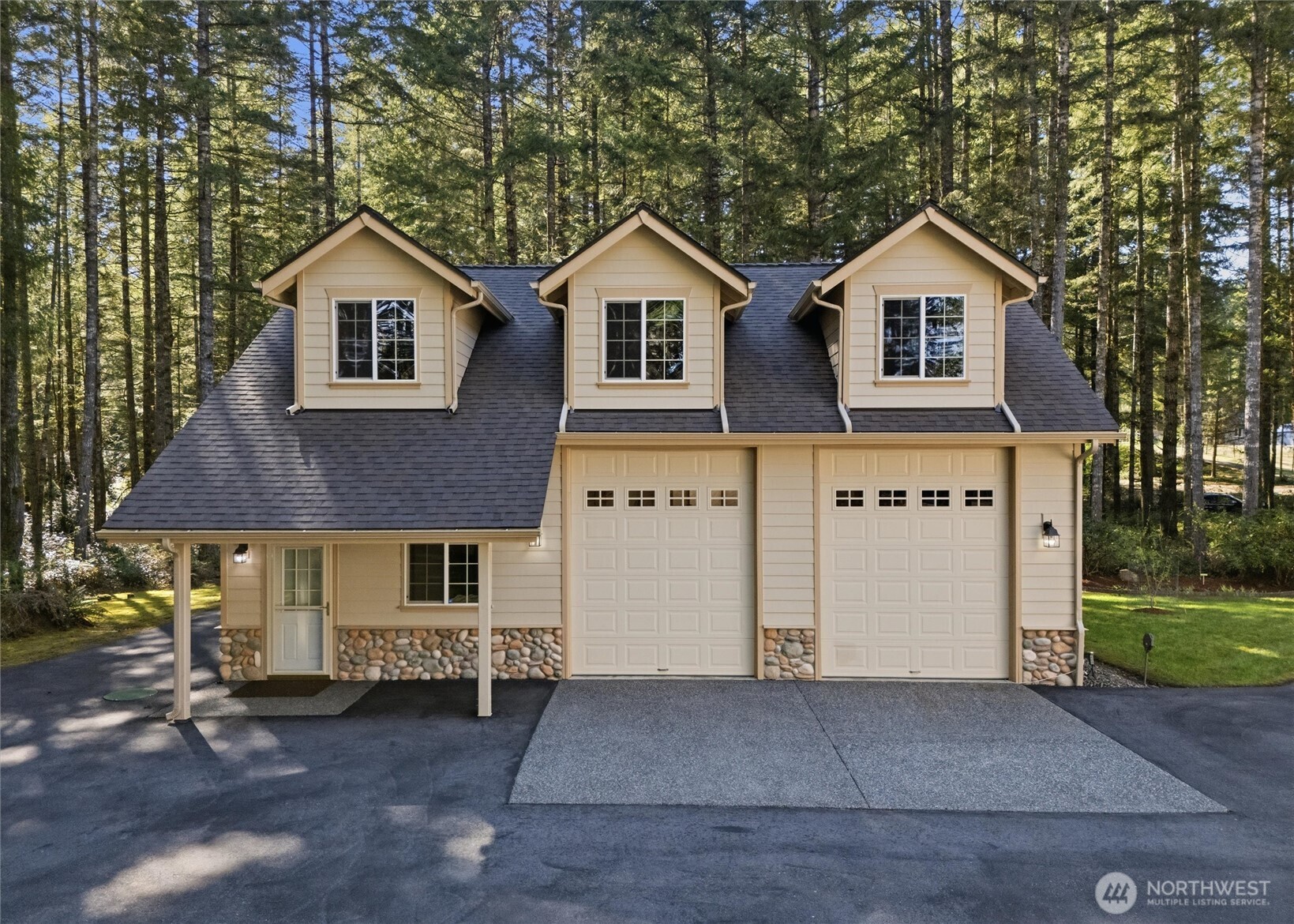 3630 SW Huckleberry Road , Port Orchard, WA 98367
