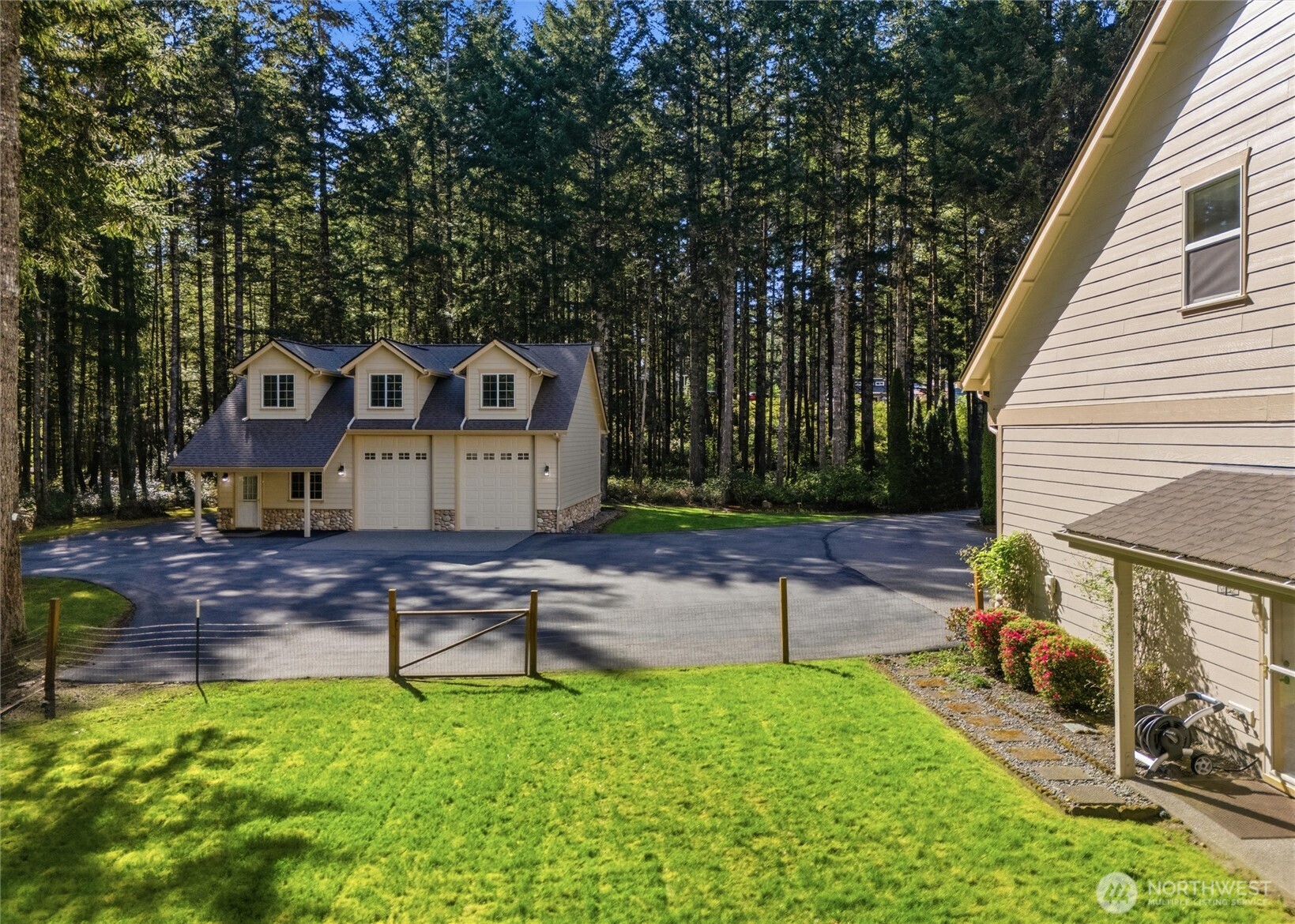 3630 SW Huckleberry Road , Port Orchard, WA 98367