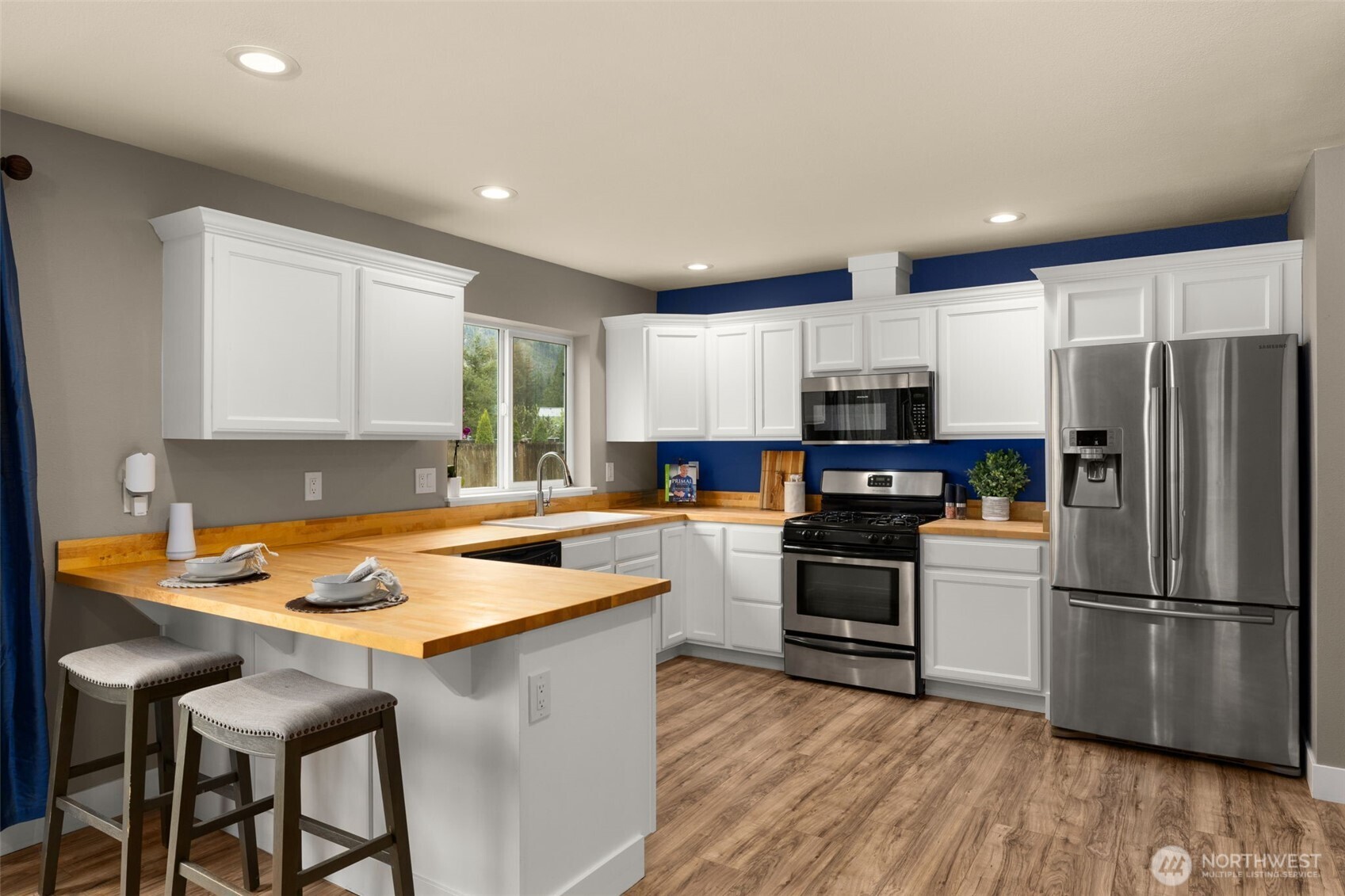 216 19th Street , Gold Bar, WA 98251