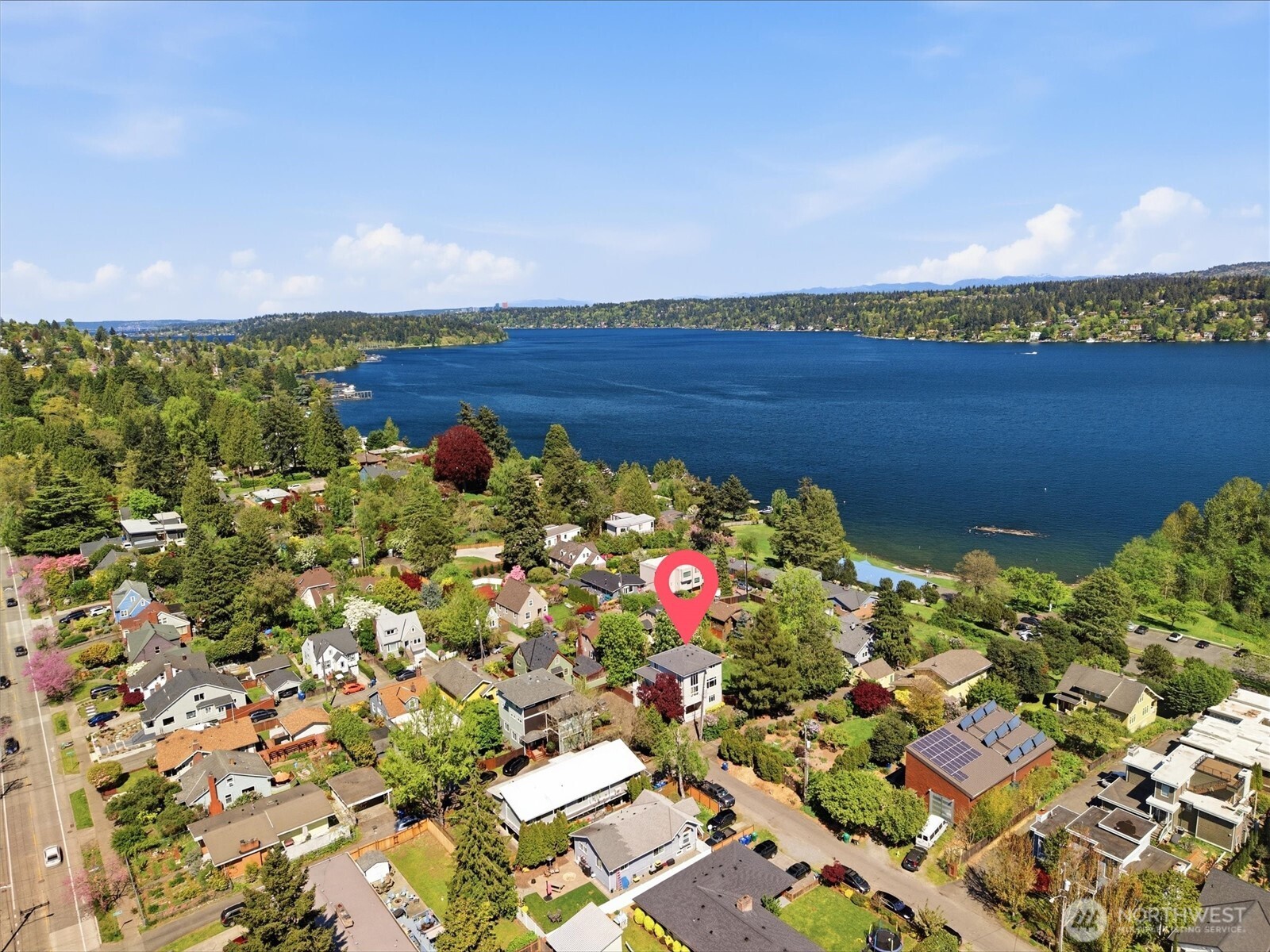 8304 54th Avenue S, Seattle, WA 98118