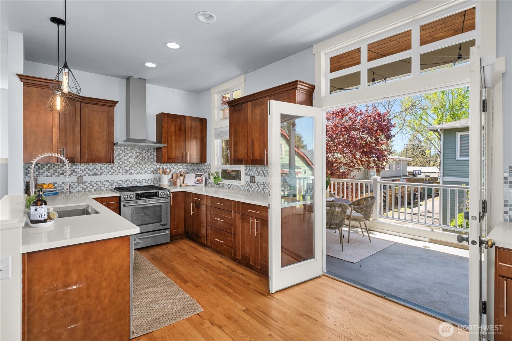 8304 54th Avenue S, Seattle, WA 98118