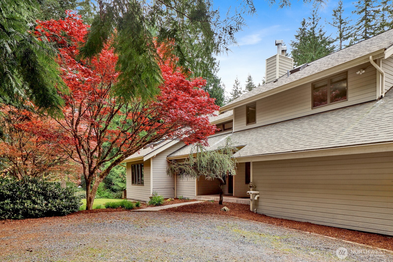 1872 Governor Road , Bellingham, WA 98229