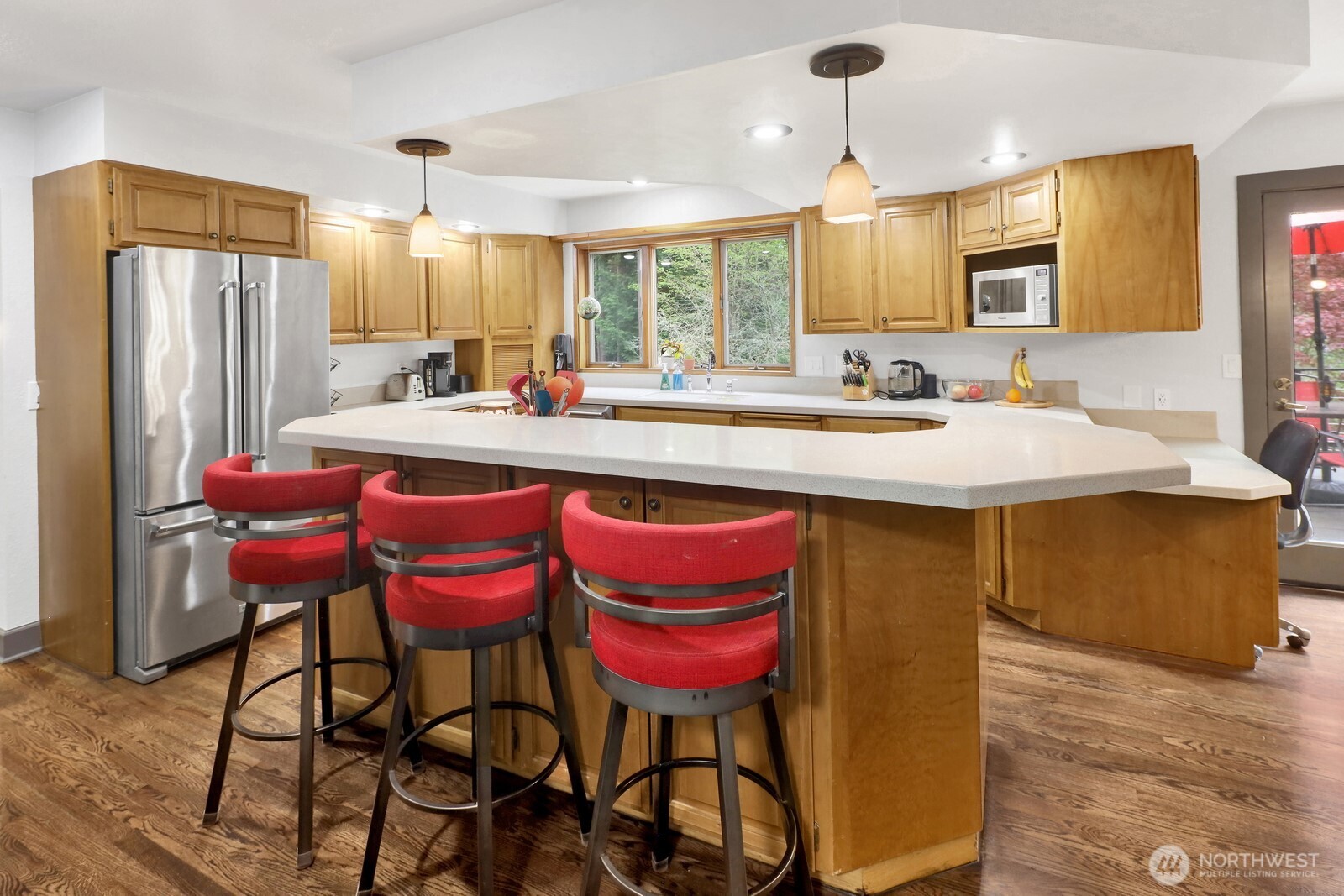 1872 Governor Road , Bellingham, WA 98229
