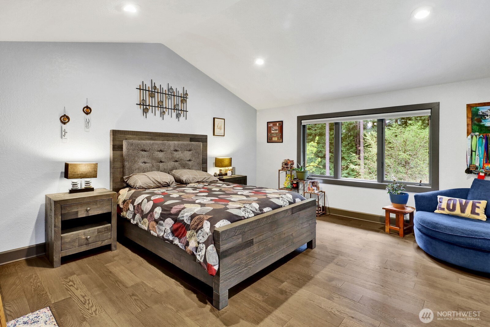 1872 Governor Road , Bellingham, WA 98229
