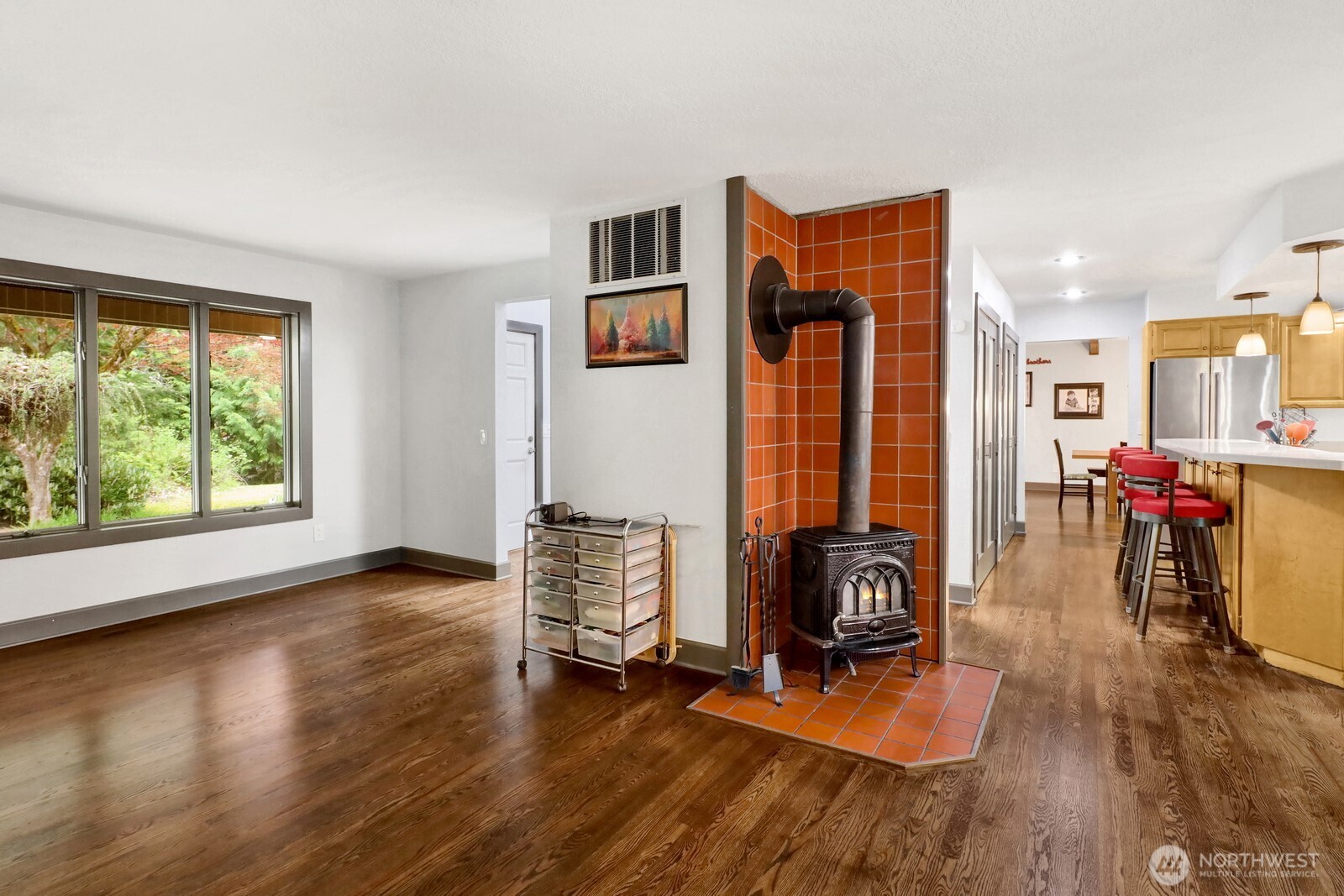 1872 Governor Road , Bellingham, WA 98229
