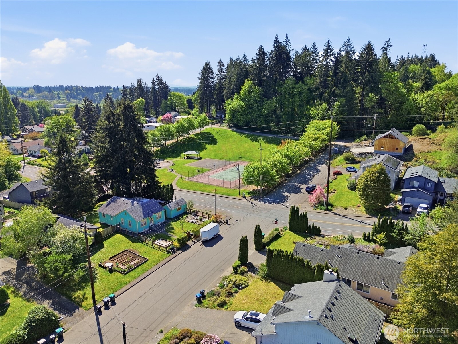 207 N 6th Avenue SW, Tumwater, WA 98512