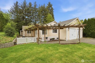 207 N 6th Avenue SW, Tumwater, WA 98512 - Photo 3