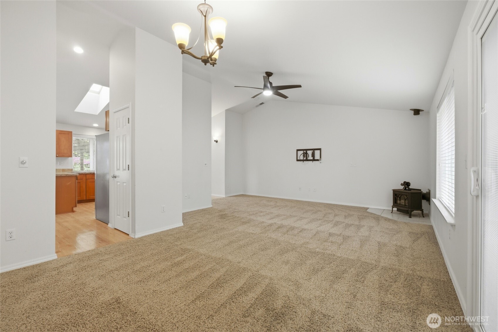 207 N 6th Avenue SW, Tumwater, WA 98512
