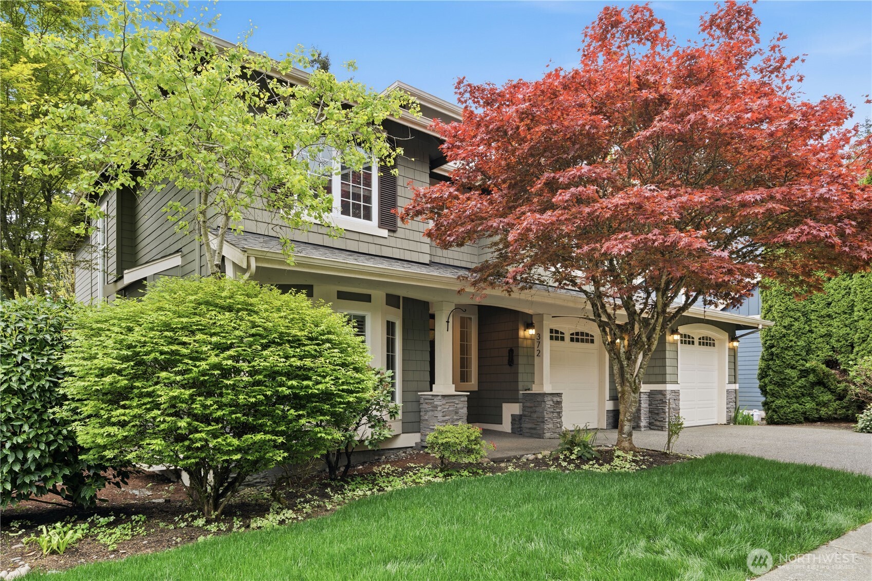372 Wilderness Peak Drive NW, Issaquah, WA 98027