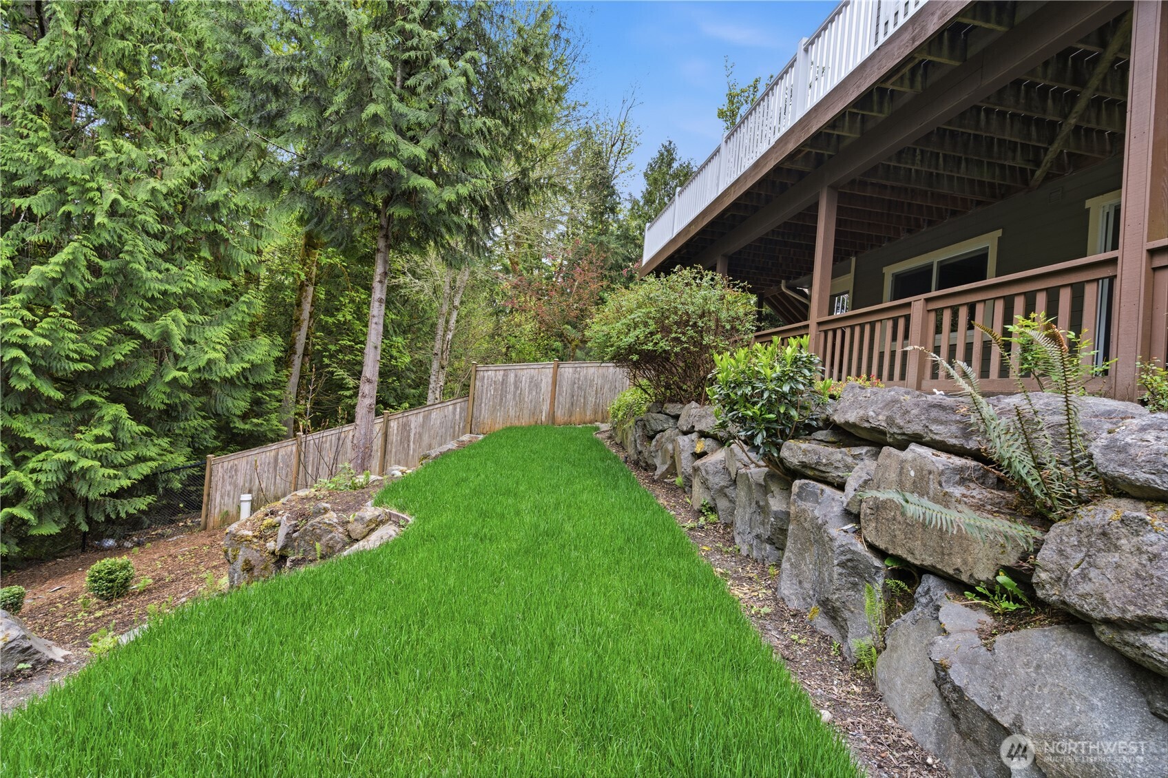 372 Wilderness Peak Drive NW, Issaquah, WA 98027