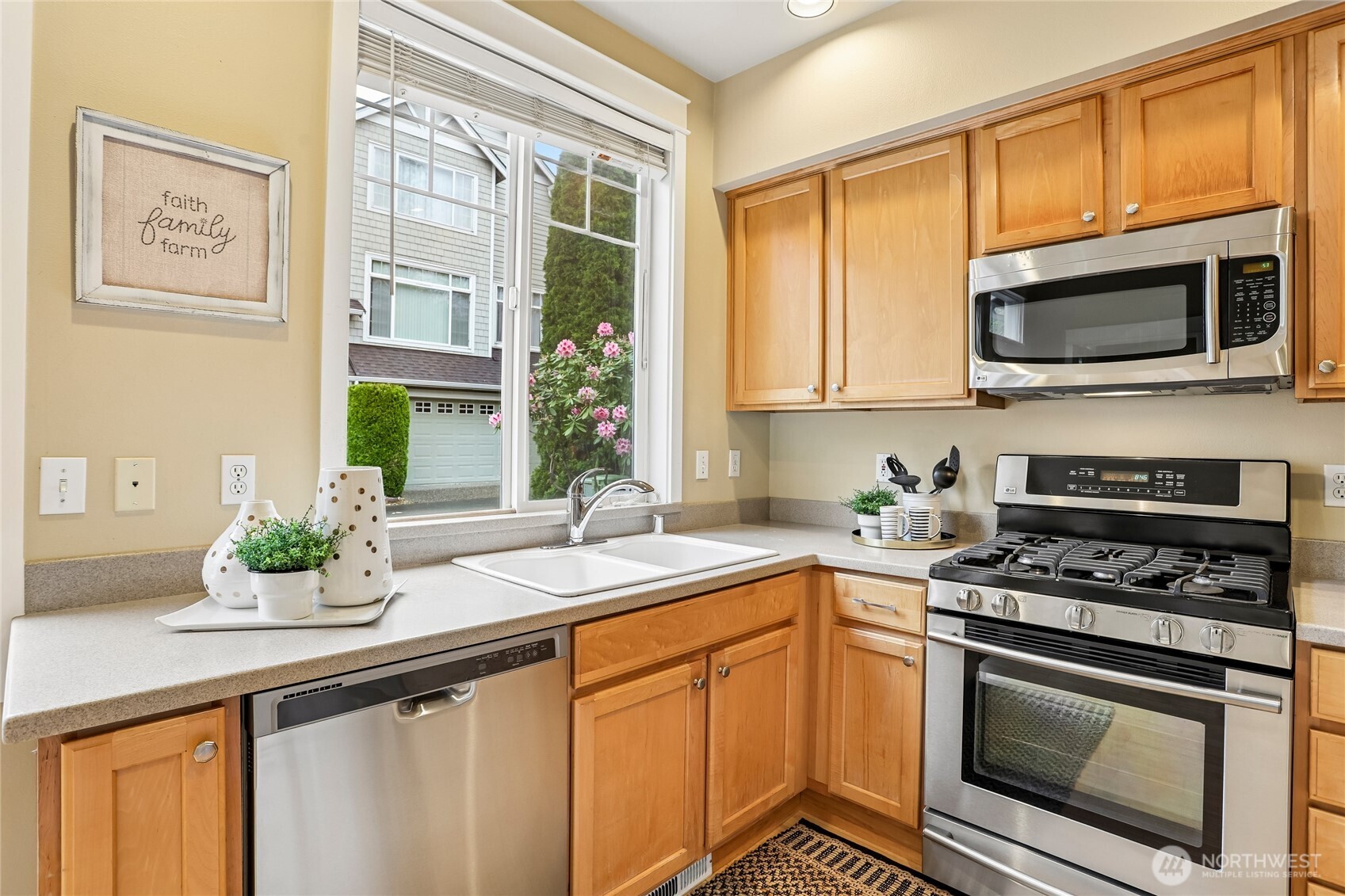 11875 SE 4th Place #701, Bellevue, WA 98005