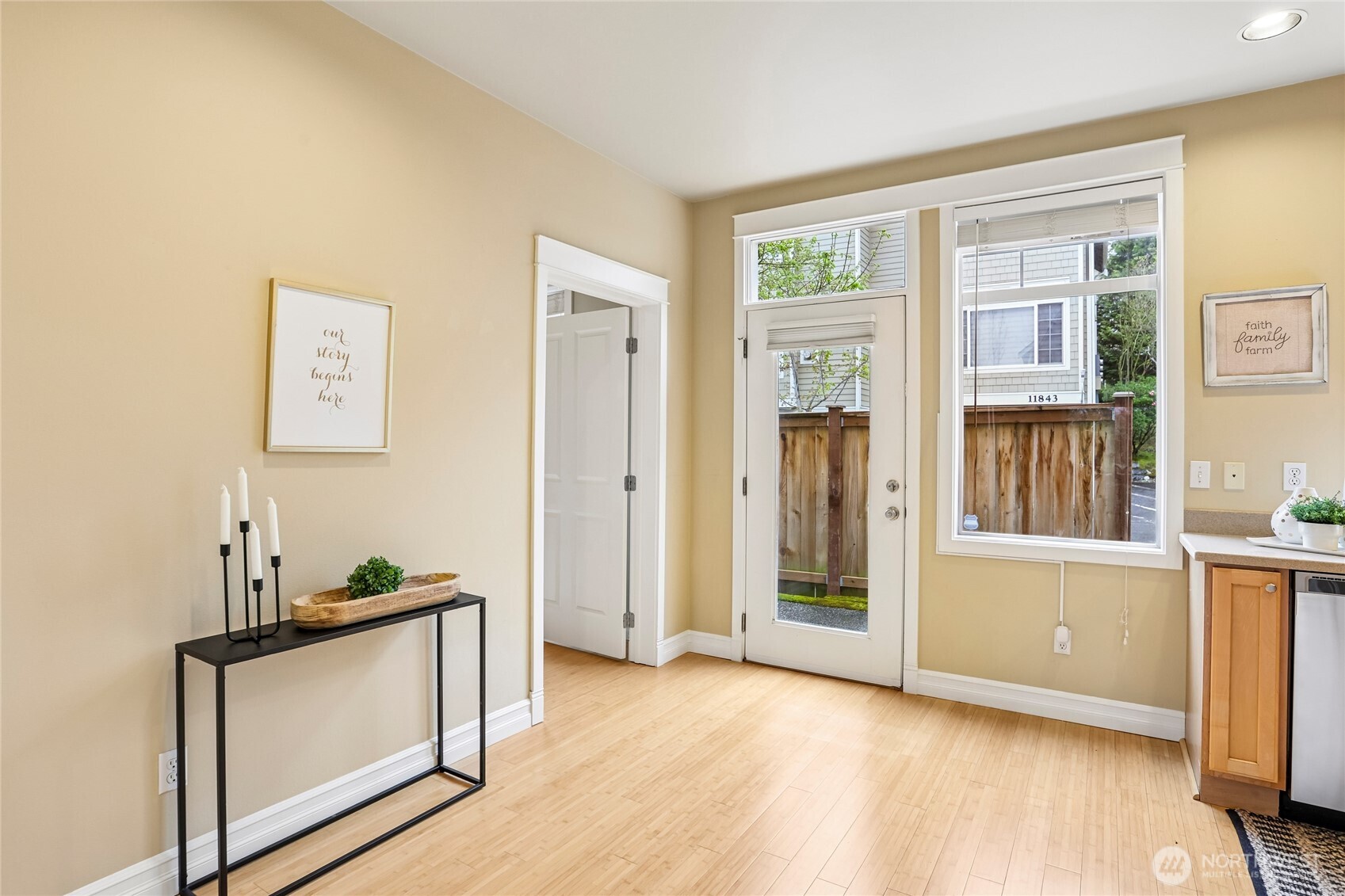 11875 SE 4th Place #701, Bellevue, WA 98005