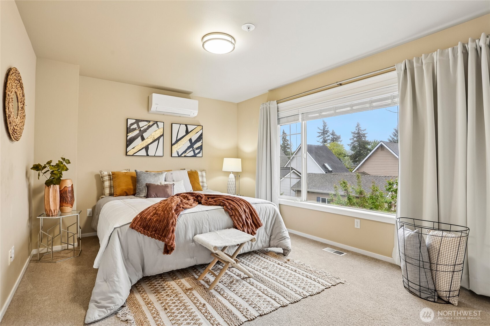 11875 SE 4th Place #701, Bellevue, WA 98005