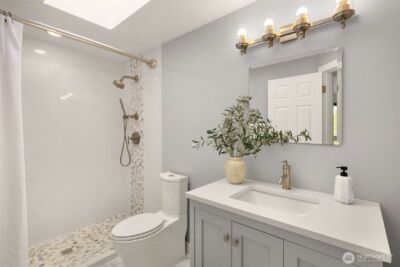 24325 SE 40th Place , Sammamish, WA 98029 - Photo 27